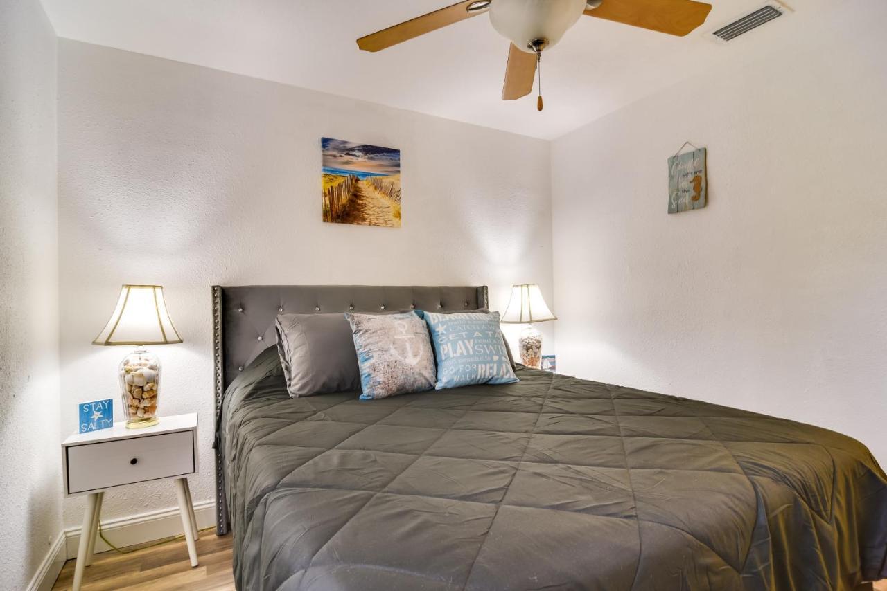Pet-Friendly Gulfport Home Walkable Location! St. Petersburg Exterior photo