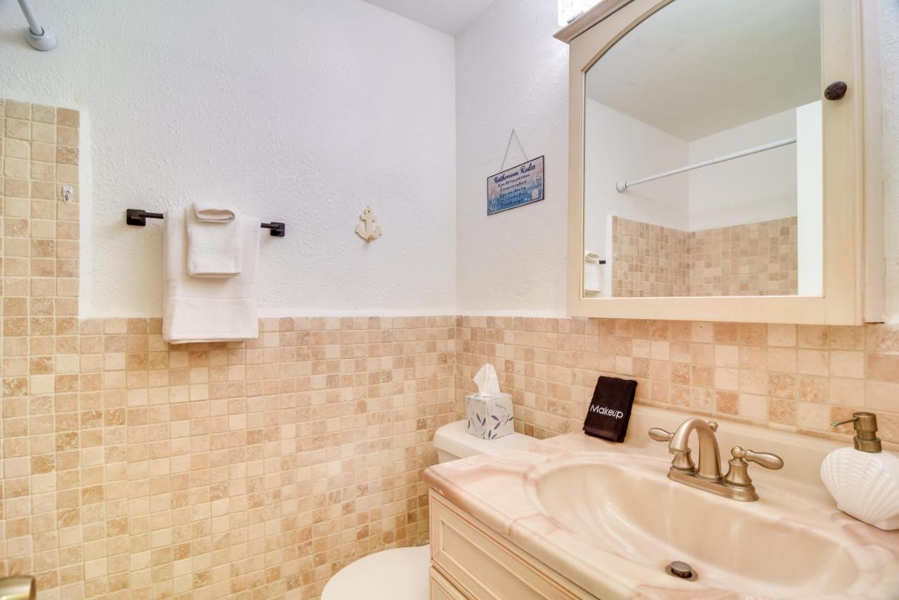 Pet-Friendly Gulfport Home Walkable Location! St. Petersburg Exterior photo